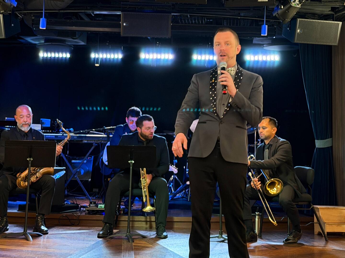 Cruise Director Carson Turner