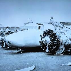 When her plane crash with a blown tire on takeoff of Leg 2