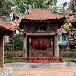 Temple of Literature – Vān Miêu