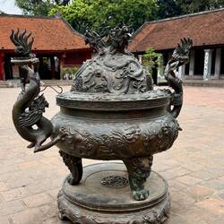 Temple of Literature – Vān Miêu