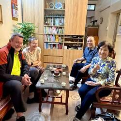 beim vietnamesischen Ehepaar zum Tee