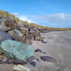 Hier gab es lila und türkisfarbene Steine - sehr hübsch!