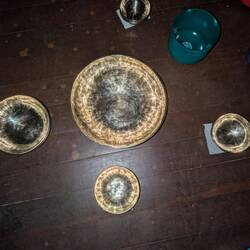 Verschiedene Klangschalen