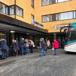 Ankunft 16.40 Uhr am Hotel