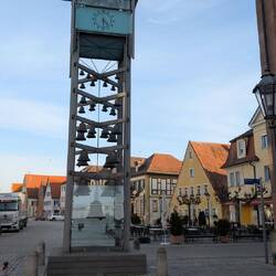 Glockenspiel auf dem Marktplatz von Gunzenhausen
