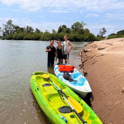 The tour guy who lost and found his phone 🤪