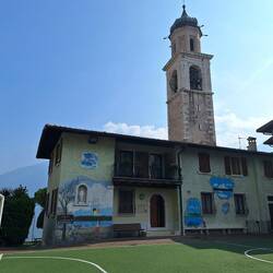 Sportplatz vor der Kirche San Rocco