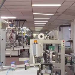 Verpackungsmaschine – mehrere hundert Tonnen Mate werden hier pro Tag produziert.