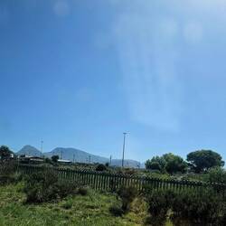 Vorbei an den Armenvierteln