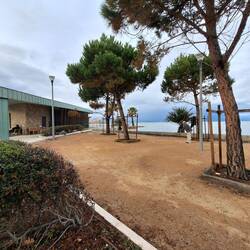 Großzügige Boule-Fläche