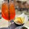 1. Aperol mit Oliven und Chips