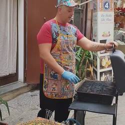 Typischer Marktschreier 😂