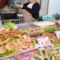 Er schreit, Sie muss arbeiten 😂