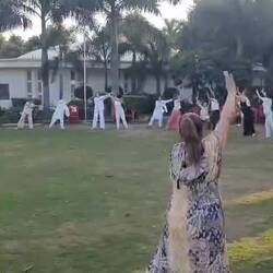 Alguna de las actividades al aire libre. La coordinación no estaba en agenda.