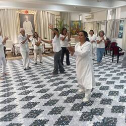 Tambien un poco de movimiento bajo techo...