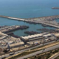 Die alten Fischerboote gibt es auch noch 🙂