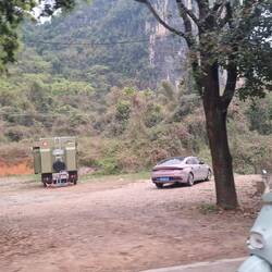 Chinesischer Overlander Truck