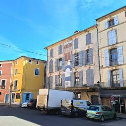 Alte und neue Fassaden