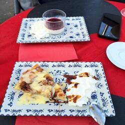 Dessert: Panna Cotta und (genialer) Apfelkuchen