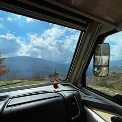 ..Regen wäre angesagt, aber wenn Engel reisen oder so?🤔