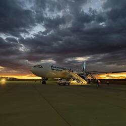 Windhoek hat sich von uns mit einem tollen Sonnenuntergang verabschiedet!