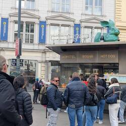 Stopping for a braut