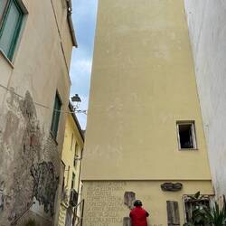 ein Künstler bei der Arbeit