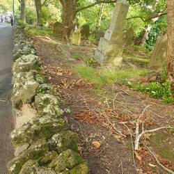 Old graveyard at the top of Wakefield St Auckland