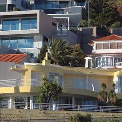 Noble Villen, aber hauptsächlich für Ausländer