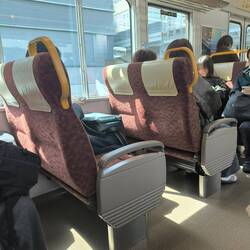 Asientos calefactados y configurables 2/4 personas