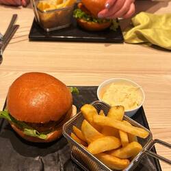 Das letze Abendessen am Bord der Cosma