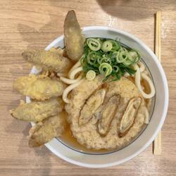 Hab leider vergessen, mir aufzuschreiben, was das für Gemüse war. Weiß es nun doch: Klettenwurzel.