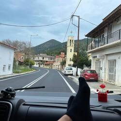 ..mal sehen wie das Wetter auf der anderen Seite ist. Es sieht nach Regen aus 🙂