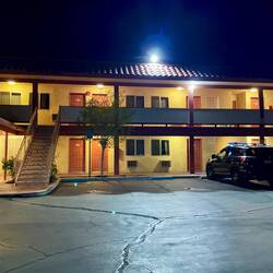 Motel 😳