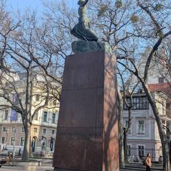 Memorial to Communists; what?!