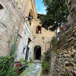 es folgt die Dorfbesichtigung