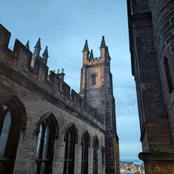 Hier ist alles alt und morsch.