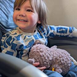 Aber er genießt die Beschleunigung: "Nell is des! Nell!"