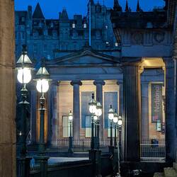 Die griechische Botschaft.