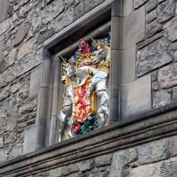 Mehr Einhörner für Mona.