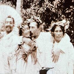 Arrival and Popularity with women in French Polynesia!!!