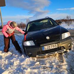 Nöd als wo wie Stross usgseht isch au eini.