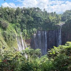 Kumpak Sewu (Tausend Wasserfälle)