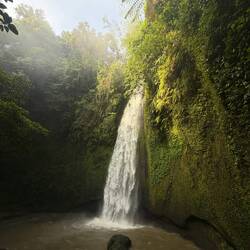 Wasserfall Tumimperas (der Zersprenkelte)