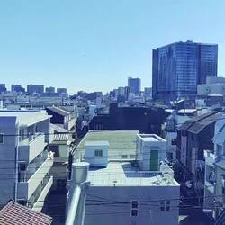 Das ist noch die Ausfahrt aus Tokio.