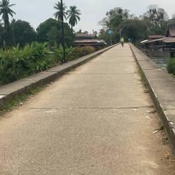 Cross onto next island