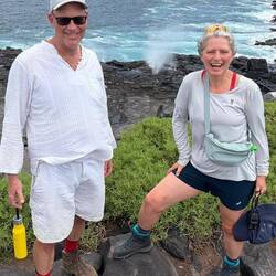 Water Hole im Hintergrund...