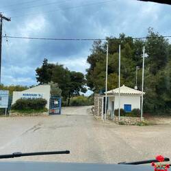 ..einige Hotelanlagen in dieser Straße..