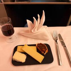 Zum Dessert no einisch chli Chääs u chli Portwyy