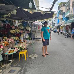 Flower St! 😕